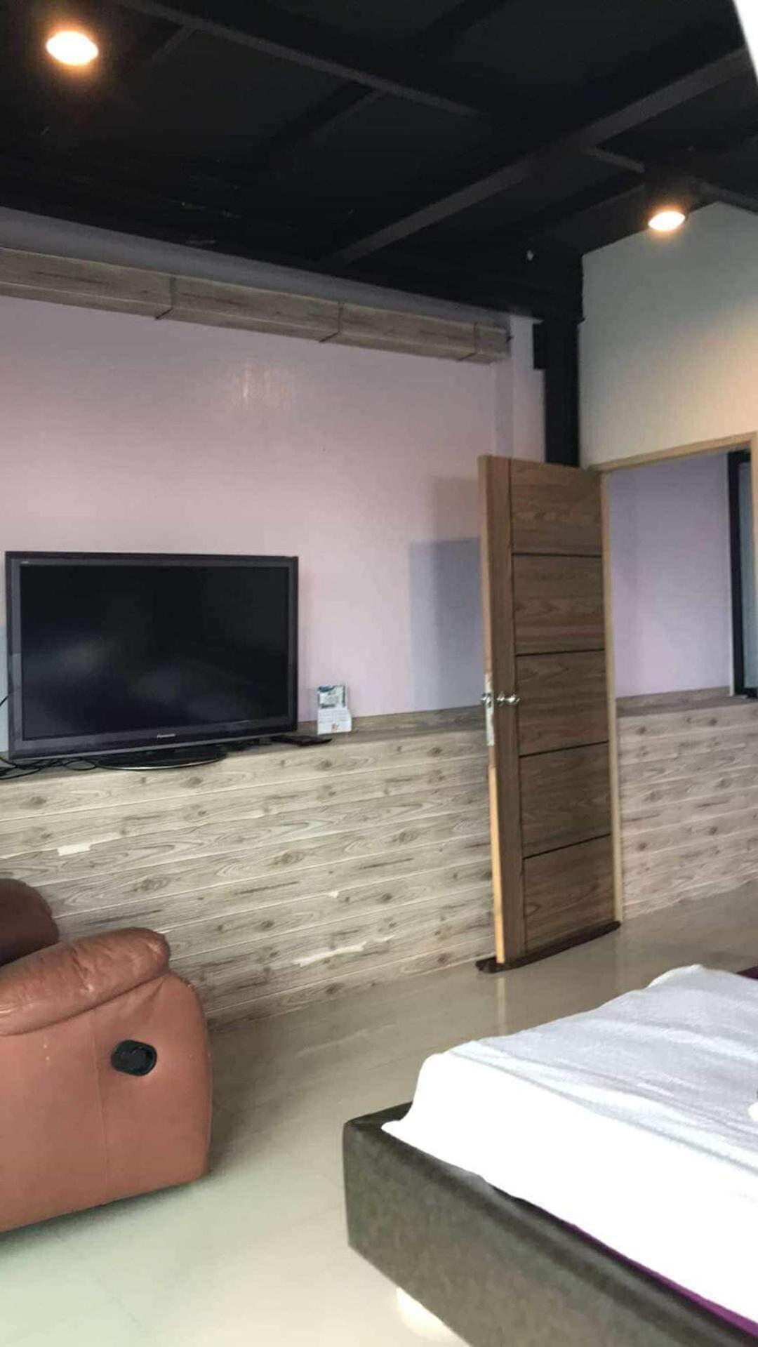 Baan1668 Hometel Near Chinatown One Bangkok Exteriör bild